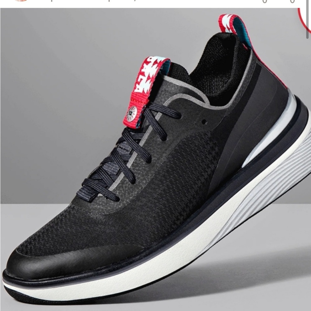 Bala Twelves Nocturnal Black Women's 7.5 Nursing Shoe